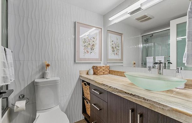 521 666 Leg In Boot Square False Creek