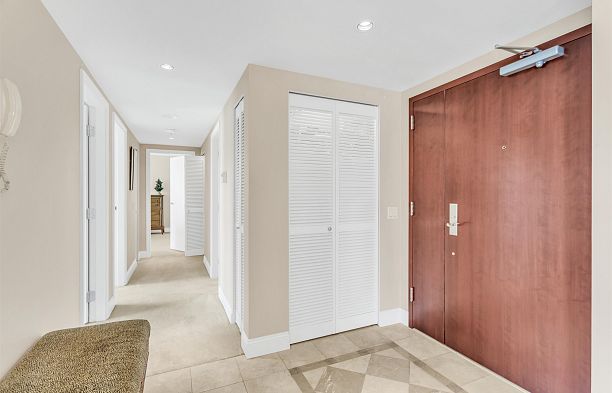 508 618 W 45th Avenue Oakridge VW