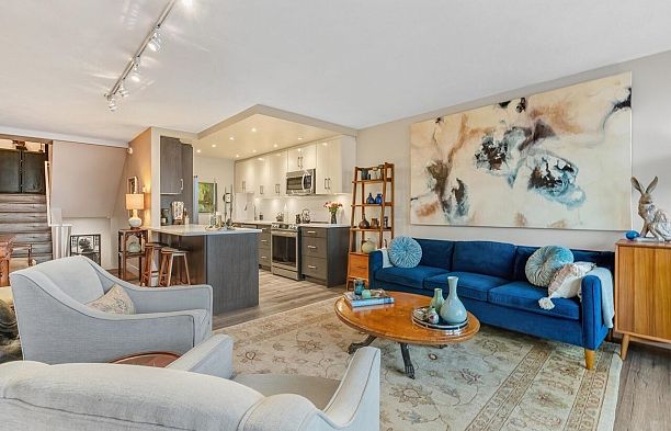 521 666 Leg In Boot Square False Creek