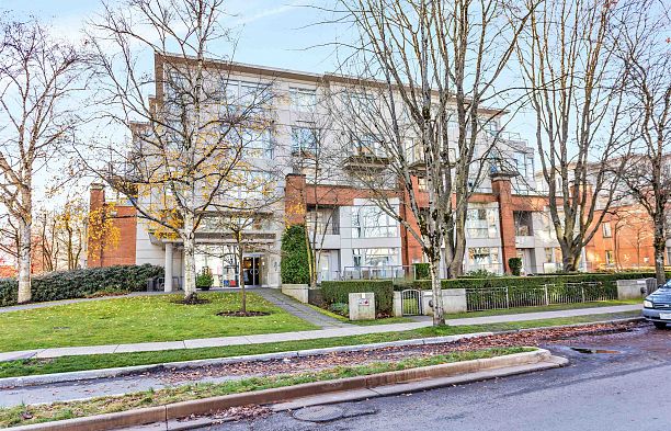 508 618 W 45th Avenue Oakridge VW