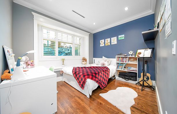 3838 W 15th Avenue Point Grey