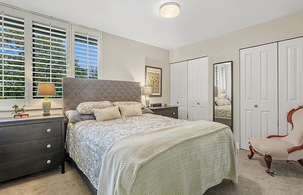 521 666 Leg In Boot Square False Creek