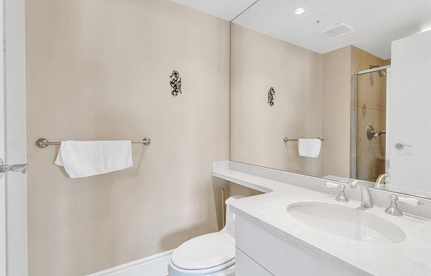 508 618 W 45th Avenue Oakridge VW