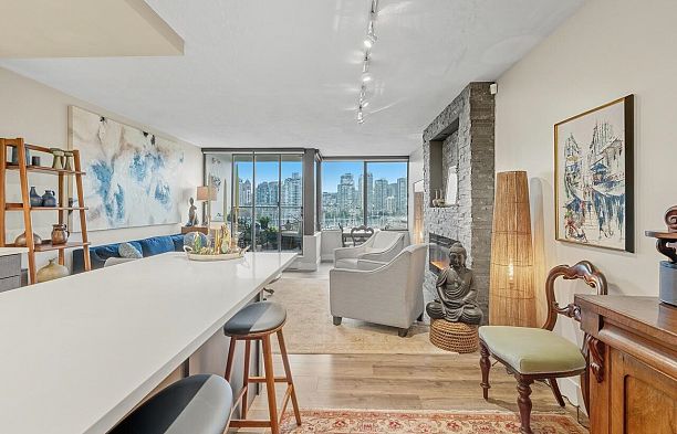 521 666 Leg In Boot Square False Creek