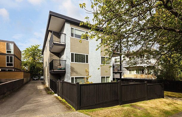 303 1985 W 8TH AVENUE, Vancouver BC V6J 1W2 Kitsilano