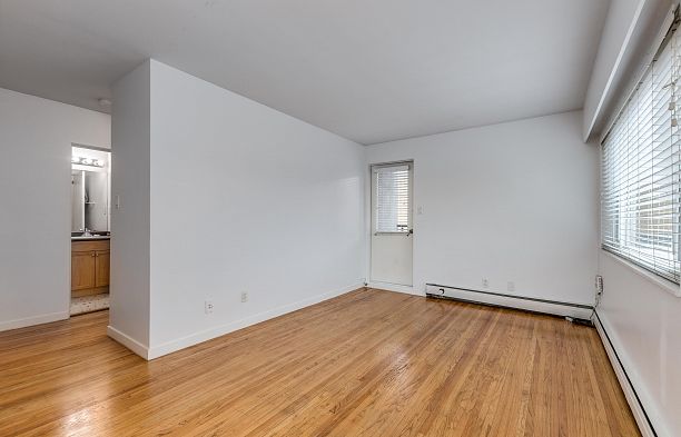 303 1985 W 8TH AVENUE, Vancouver BC V6J 1W2 Kitsilano