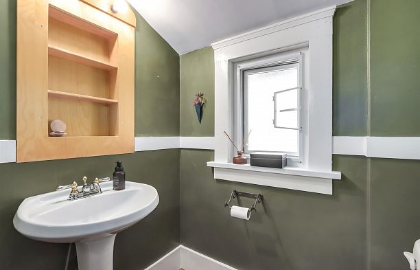 4529 W 8th Avenue Point Grey