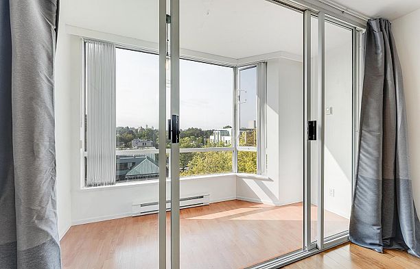 1105 2668 Ash Street Fairview VW