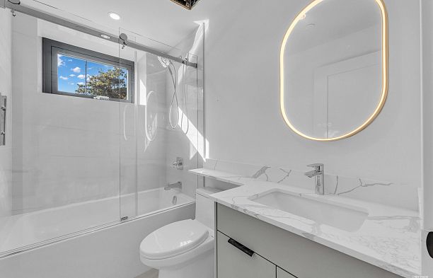 8420 Wiltshire Street S.W. Marine