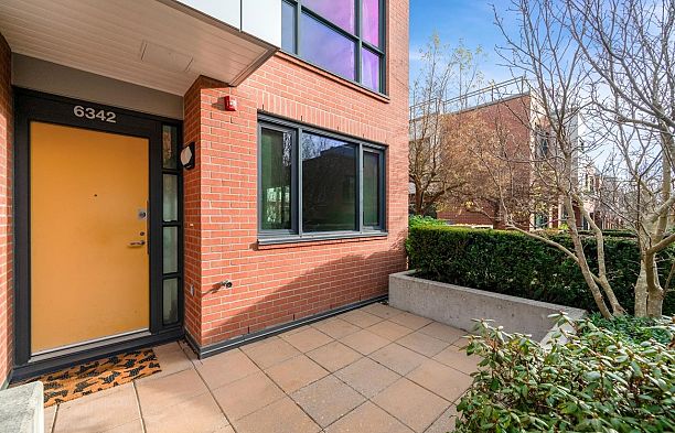 6342 Ash Street Oakridge VW