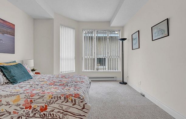 309 3755 W 8th Avenue Point Grey