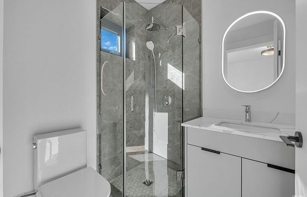 8420 Wiltshire Street S.W. Marine