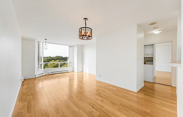 1105 2668 Ash Street Fairview VW