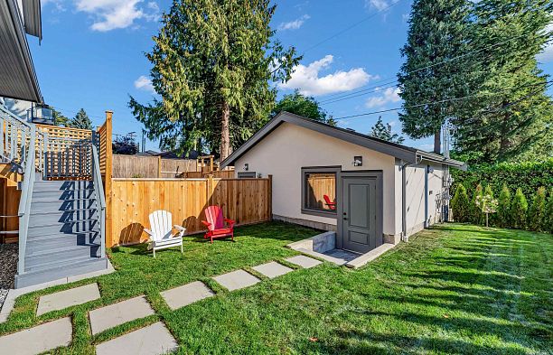 8420 Wiltshire Street S.W. Marine