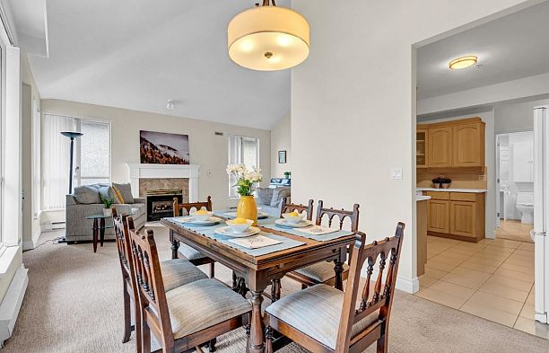 309 3755 W 8th Avenue Point Grey