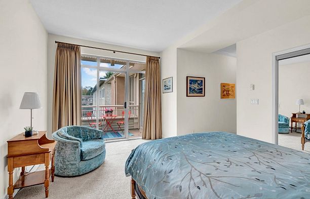 309 3755 W 8th Avenue Point Grey