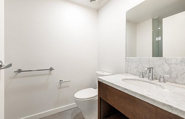 6342 Ash Street Oakridge VW