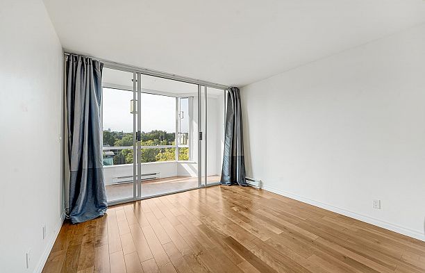 1105 2668 Ash Street Fairview VW