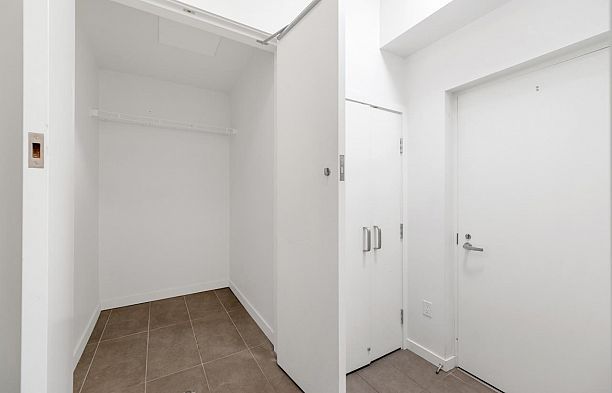 6342 Ash Street Oakridge VW