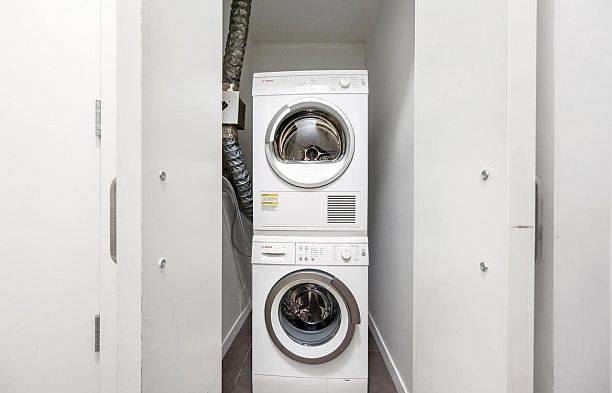 6342 Ash Street Oakridge VW