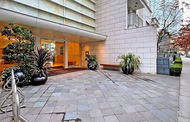 1001 1139 W Cordova Street Coal Harbour