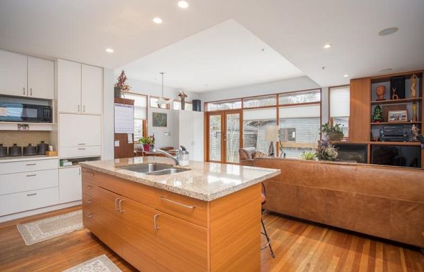 4436 W 12th Avenue Point Grey