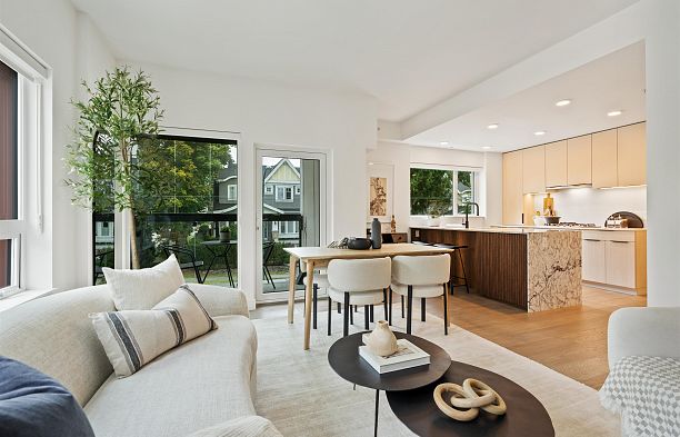 201 3590 W 39th Avenue Dunbar