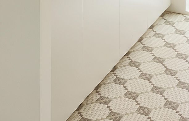 2 15 W 20th Avenue Cambie