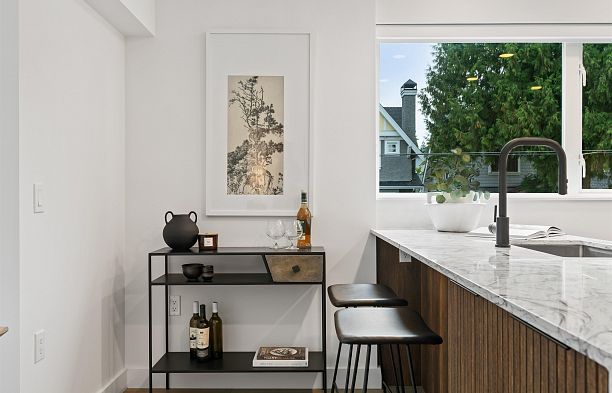 201 3590 W 39th Avenue Dunbar