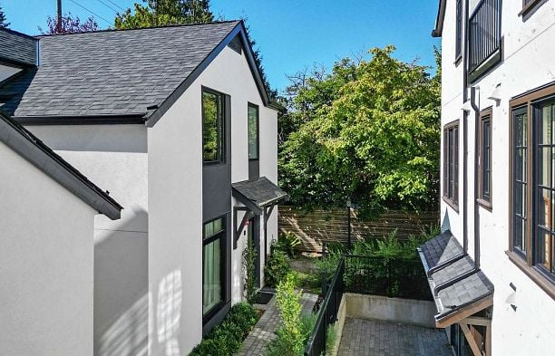 4921 Larch Street MacKenzie Heights