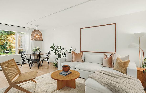 302 1438 W 7th Avenue Fairview VW