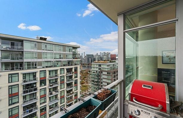 1708 168 W 1st Avenue False Creek