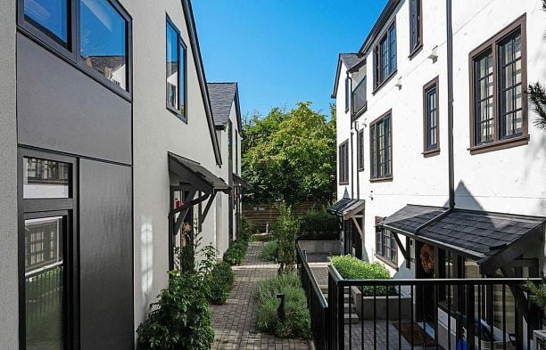 4921 Larch Street MacKenzie Heights