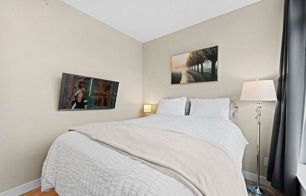 1708 168 W 1st Avenue False Creek