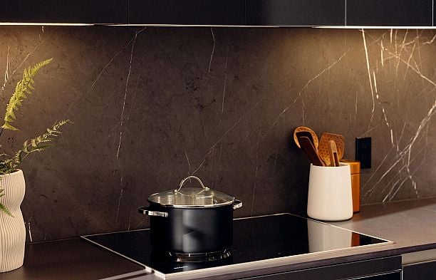 305 480 W 16th Avenue Cambie