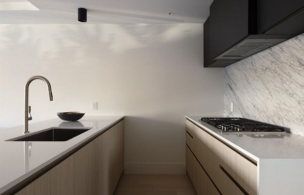 772 W 27th Avenue Cambie