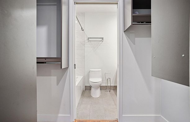 210 2028 W 11th Avenue Kitsilano