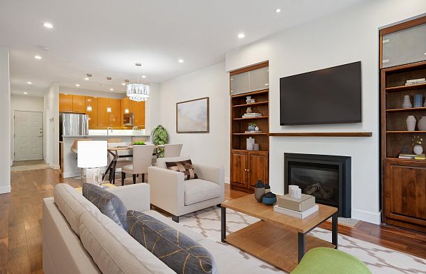 210 2028 W 11th Avenue Kitsilano