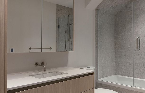 772 W 27th Avenue Cambie