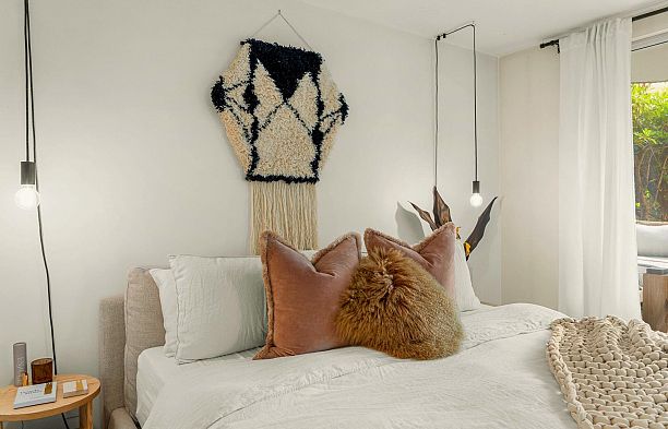 302 1438 W 7th Avenue Fairview VW