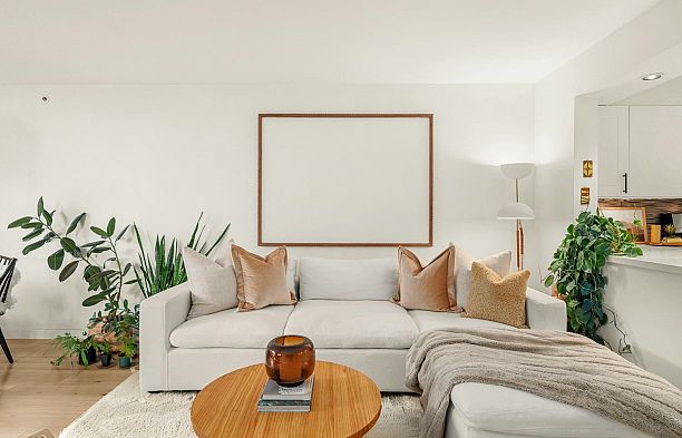 302 1438 W 7th Avenue Fairview VW