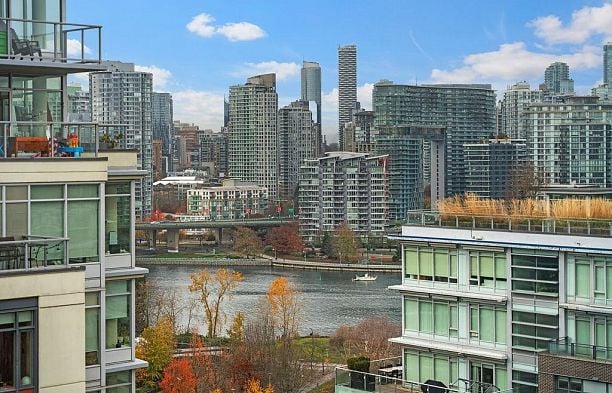 1708 168 W 1st Avenue False Creek