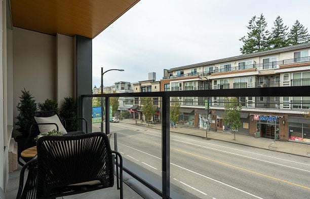 205 3590 W 39th Avenue Dunbar