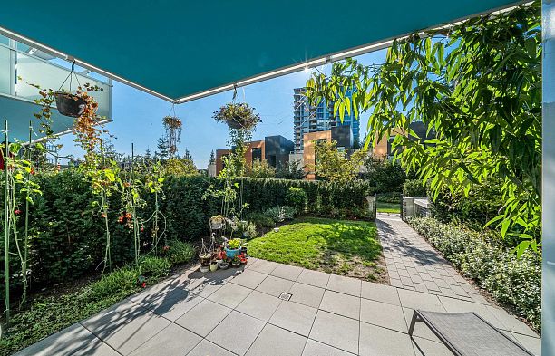 101 5608 Berton Avenue University VW