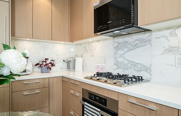 101 5608 Berton Avenue University VW