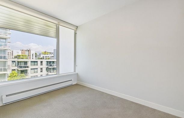621 1783 Manitoba Street False Creek