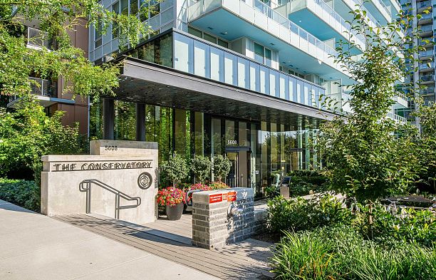 101 5608 Berton Avenue University VW