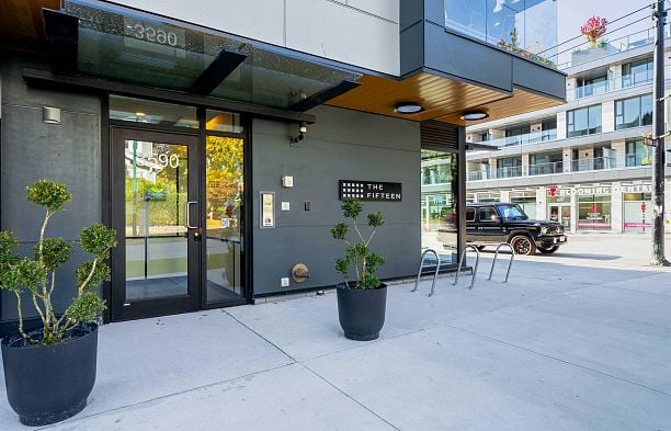 205 3590 W 39th Avenue Dunbar