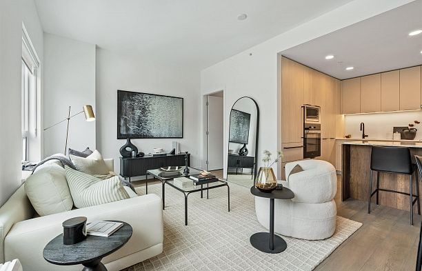 205 3590 W 39th Avenue Dunbar