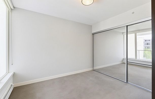 621 1783 Manitoba Street False Creek